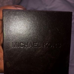 Michael Kors watch box